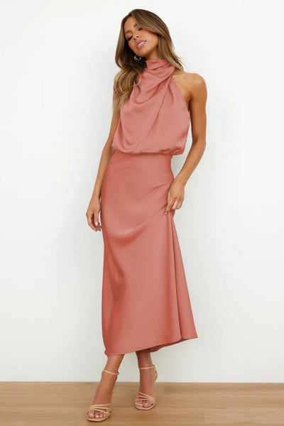 Rochie Coralia – Lungă din satin cu decolteu halter