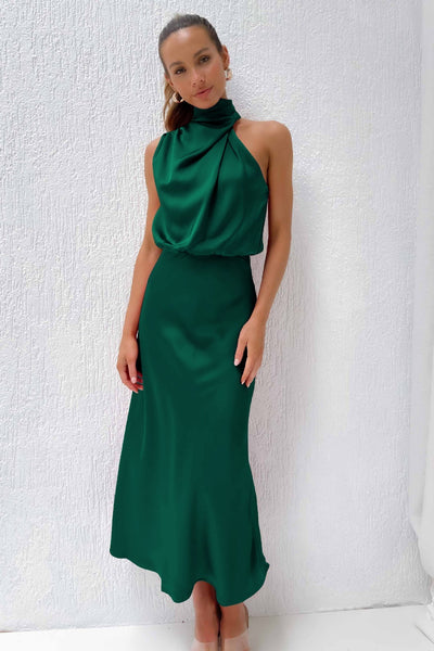 Rochie Coralia – Lungă din satin cu decolteu halter